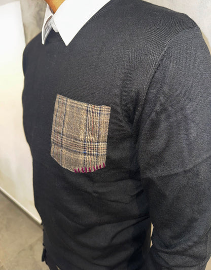 Maglioncino con tasca a quadri