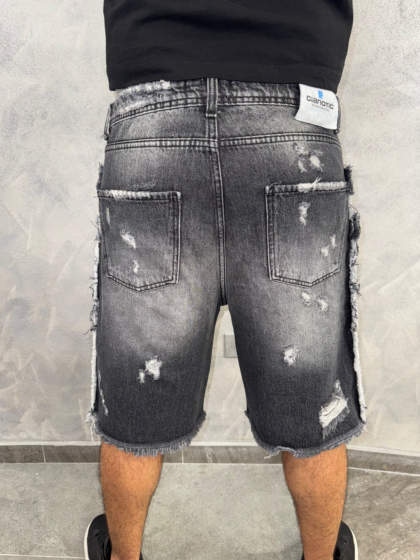 Pantaloncini triple fade black